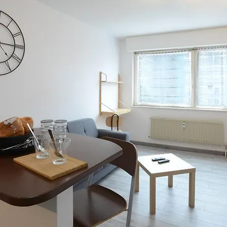 Apartment Cote Est, Pretty Flat At 2 Minutes From Little Venice