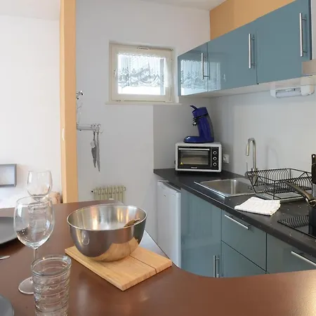 Appartement Cote Est, Pretty Flat At 2 Minutes From Little Venice